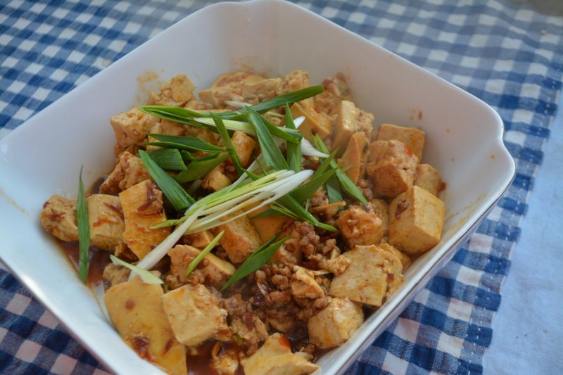 Minced Meat Tofu in Chili Oil