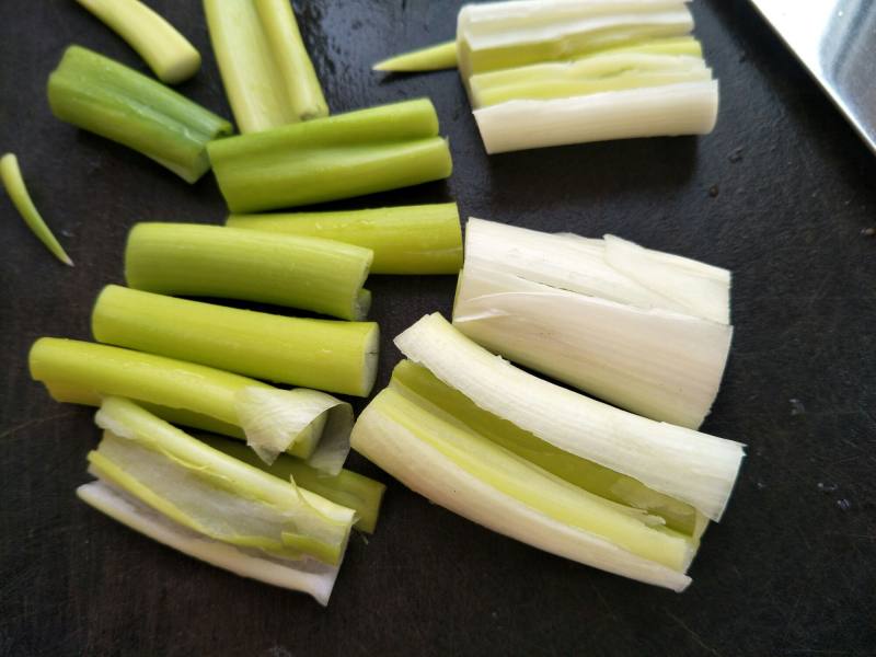 Steps for cooking Minced Meat and Sea Cucumber