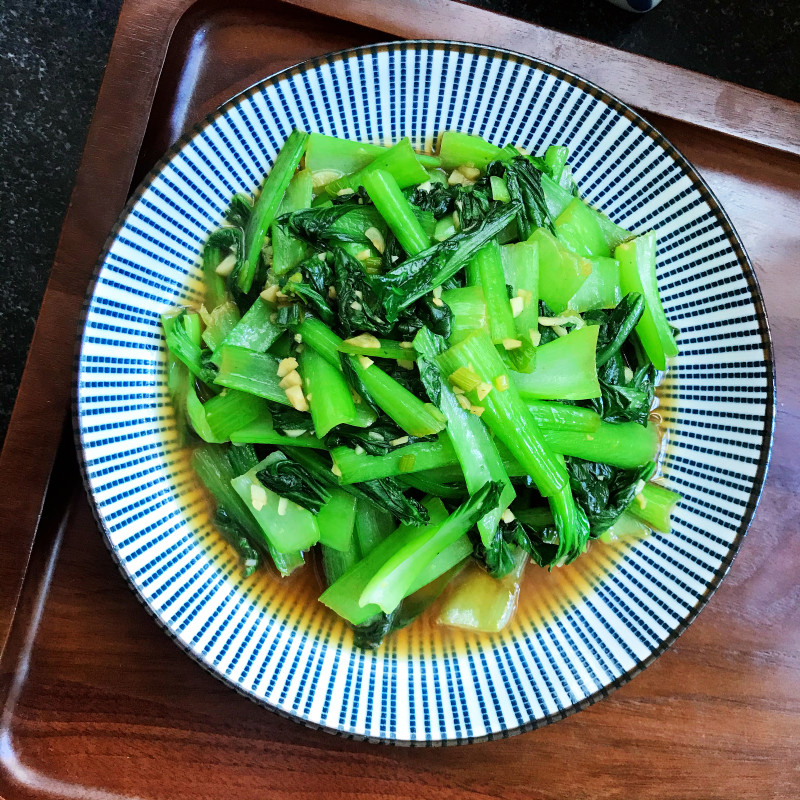 Garlic Stir-Fried Vegetables Preparation Steps