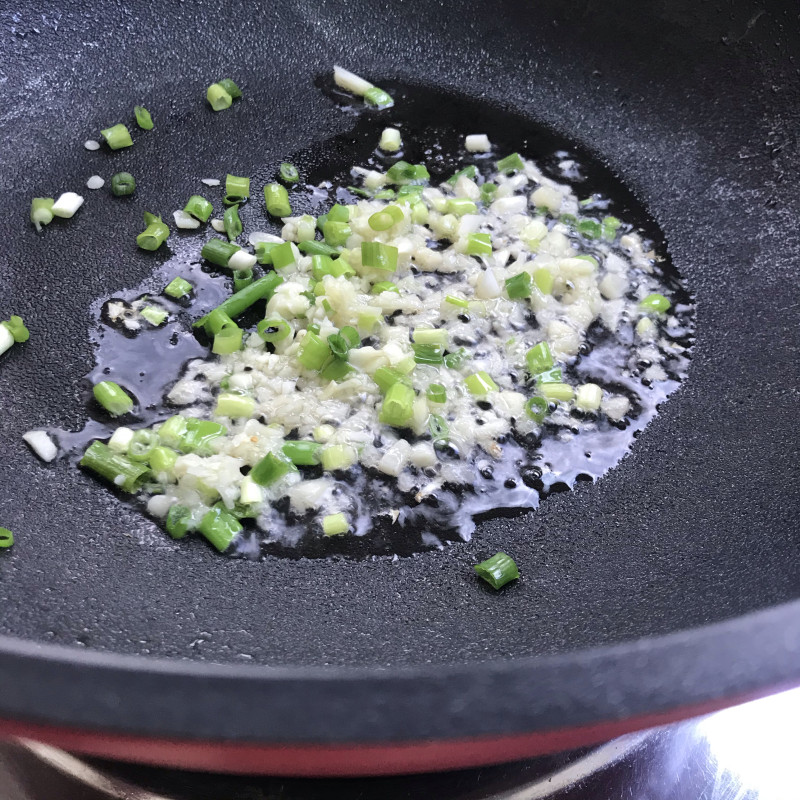 Garlic Stir-Fried Vegetables Preparation Steps