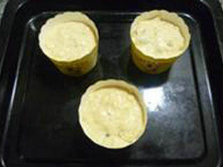 Steps to Make Olive Oat Muffins