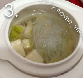 Steps to Cook Snow Pear, Lily and Bird's Nest Soup