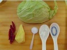 Steps for Making Sweet and Sour Chinese Cabbage