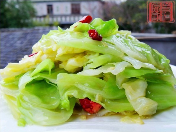 Steps for Making Sweet and Sour Chinese Cabbage