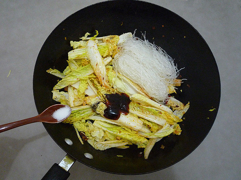 Steps for Stir-fried Vermicelli with Baby Bok Choy