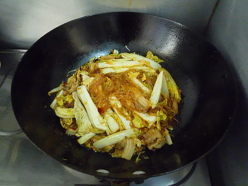 Steps for Stir-fried Vermicelli with Baby Bok Choy