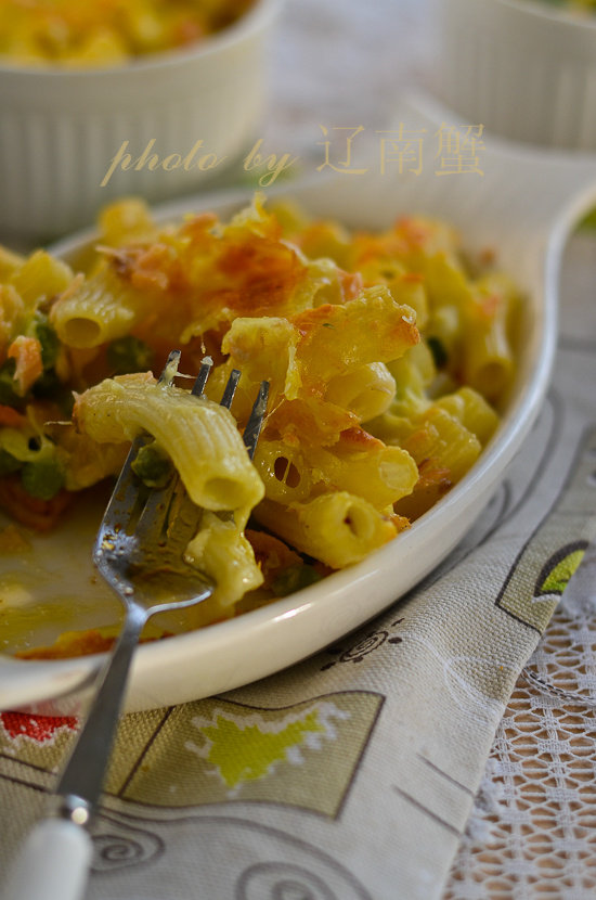 Salmon Cheese Pasta