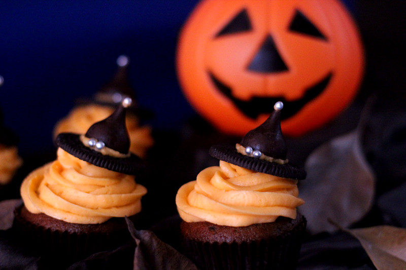 Funny Halloween【Witch Hat Cake】Step-by-Step