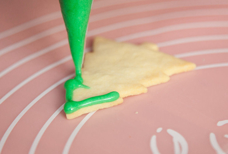 Christmas Tree Cookies (No Mold Needed) Step-by-Step