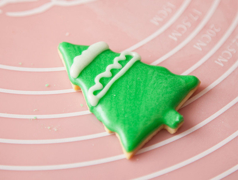 Christmas Tree Cookies (No Mold Needed) Step-by-Step