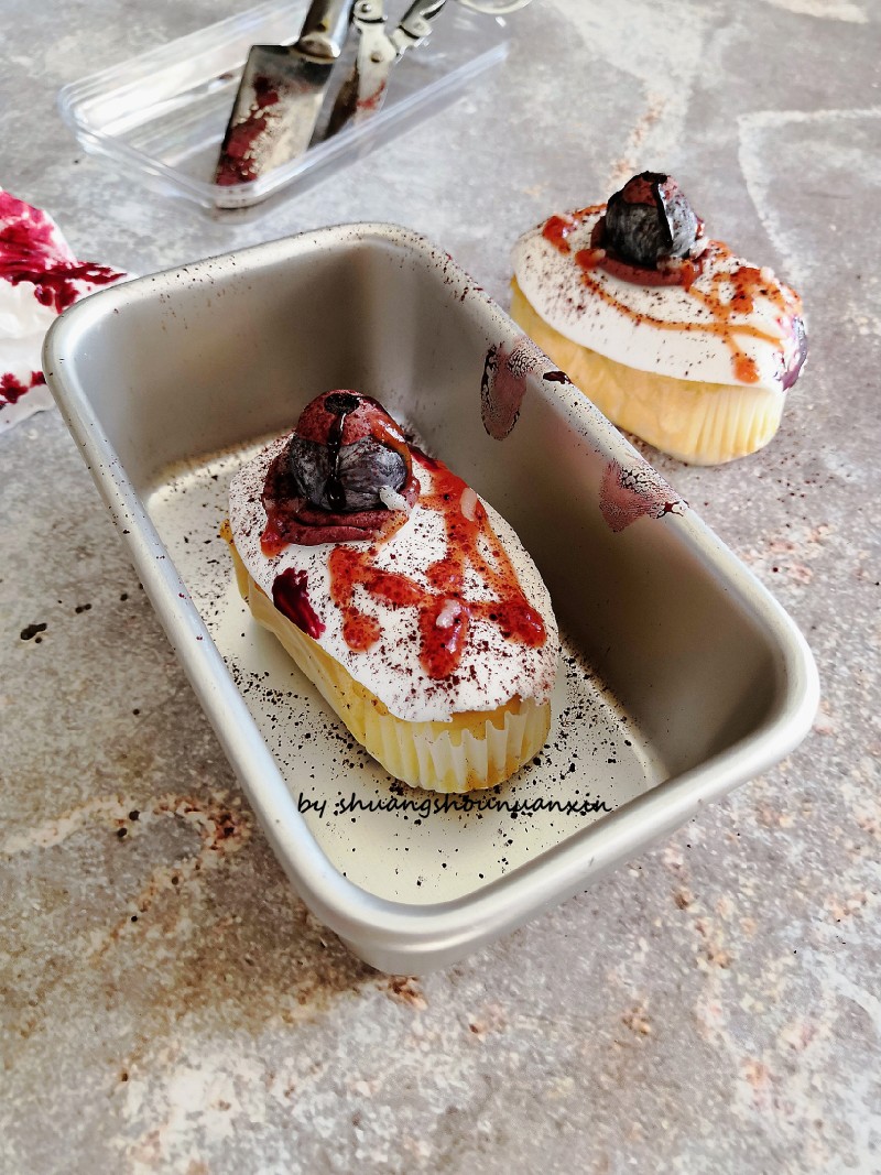 Halloween Fondant Cupcakes