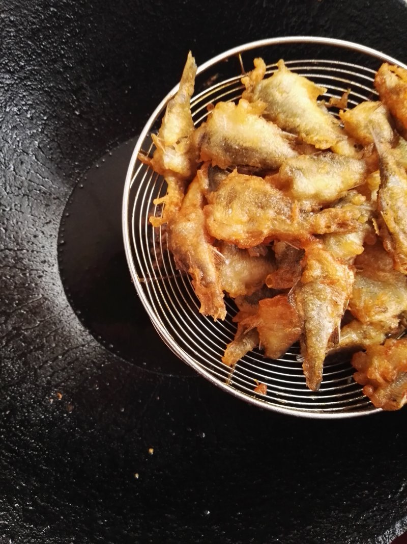 Fried Small Fish #Winter Comfort Food# Cooking Steps