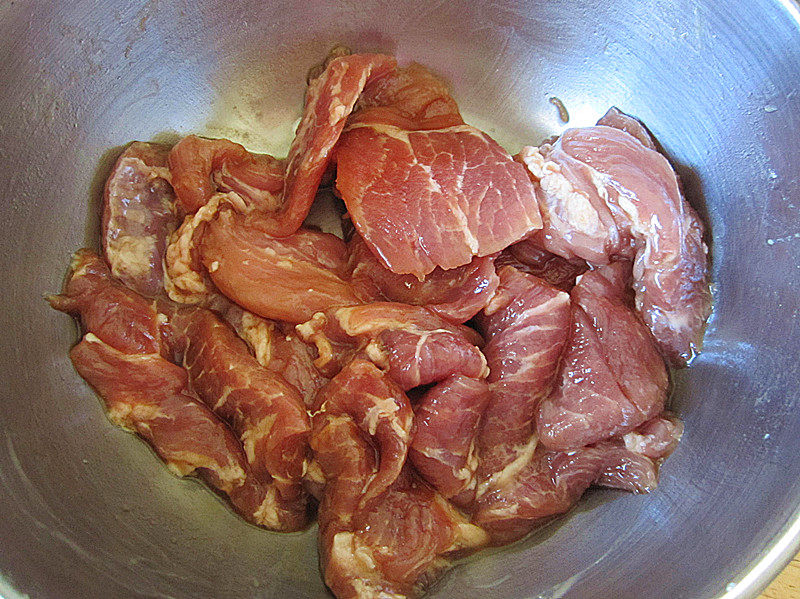 Tomato Sauce Braised Fried Pork Cooking Steps