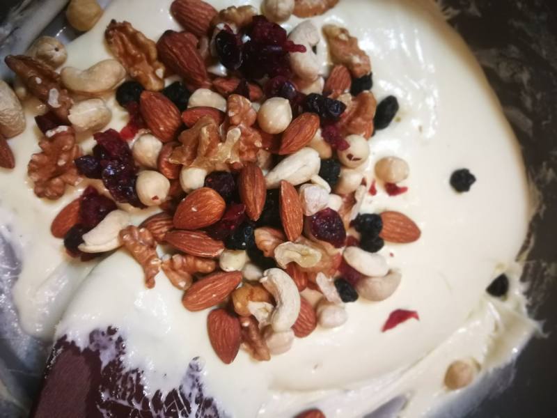 Steps for Making Mixed Nut Nougat