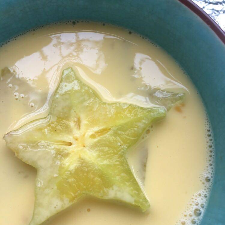 Step-by-Step Process of Making Milk and Starfruit Steamed Egg