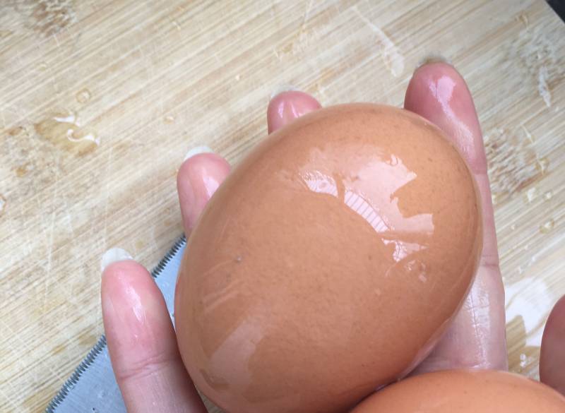 Step-by-Step Process of Making Milk and Starfruit Steamed Egg