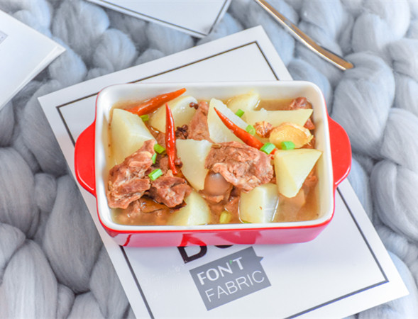 Braised Lamb with White Radish