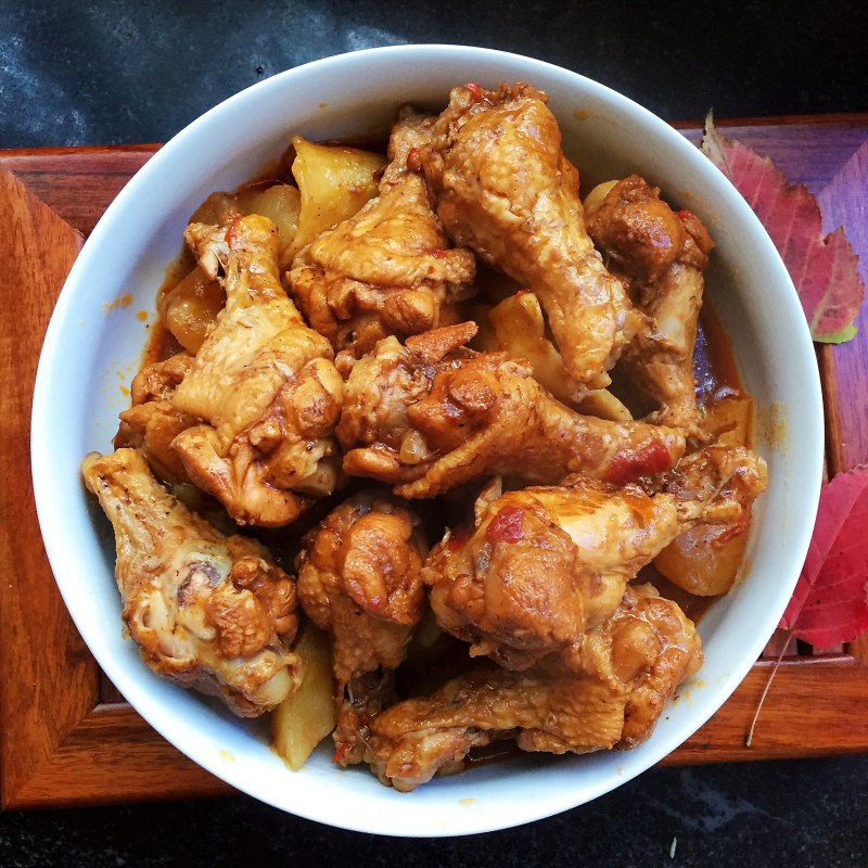 Chicken Wing Tips Stewed with Potatoes