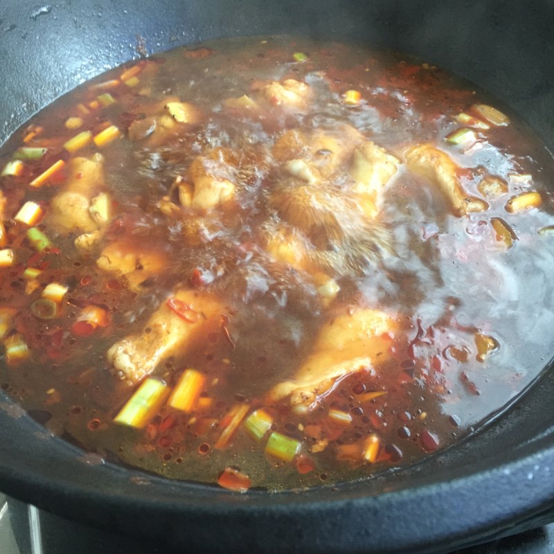 Steps for Cooking Chicken Wing Tips Stewed with Potatoes