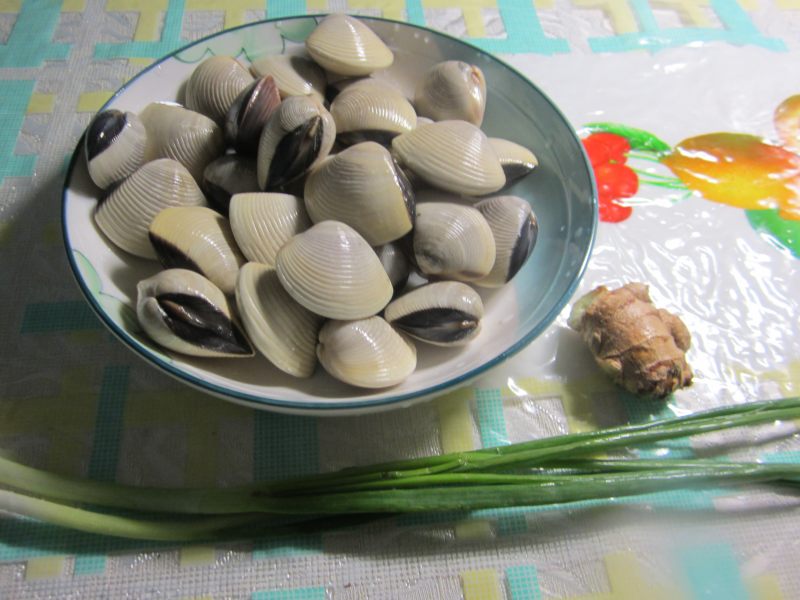 Steps for Making Boiled White Clams