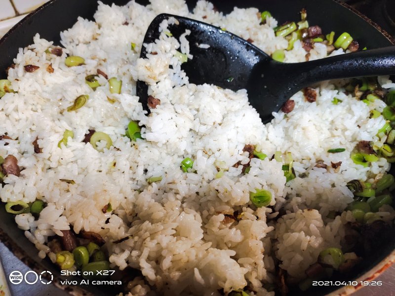 Steps for Making Char Siu and Garlic Chive Fried Rice