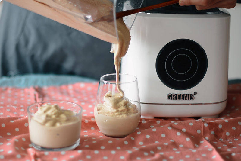 Step-by-Step Guide to Making Peanut Butter Milkshake at Snow's Room