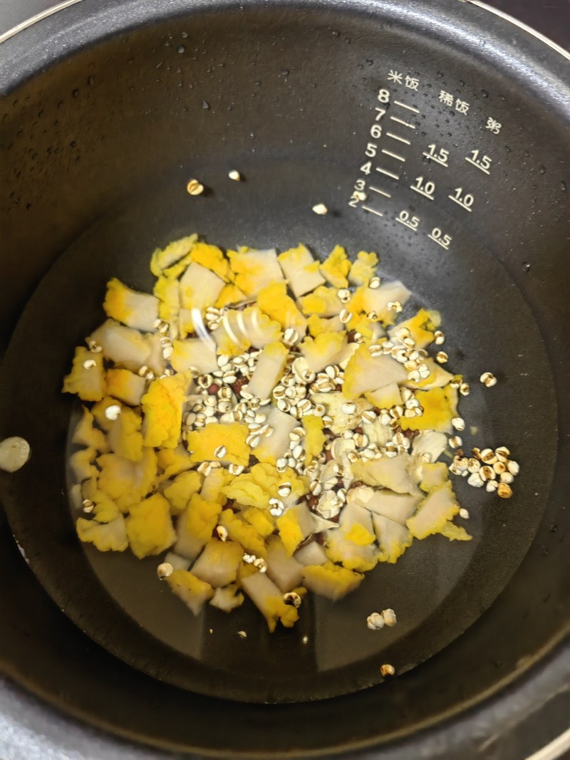 Steps for Making Red Bean and Tremella Soup