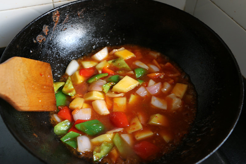 Steps for cooking Thai-style Braised Sea Bass