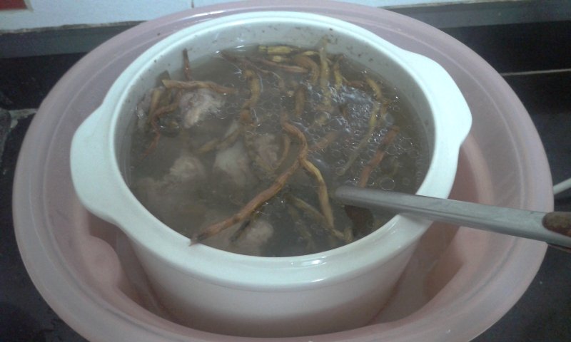 Herbal Chicken Soup with American Ginseng