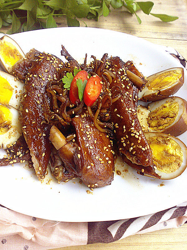 Five-Spice Braised Duck Wings