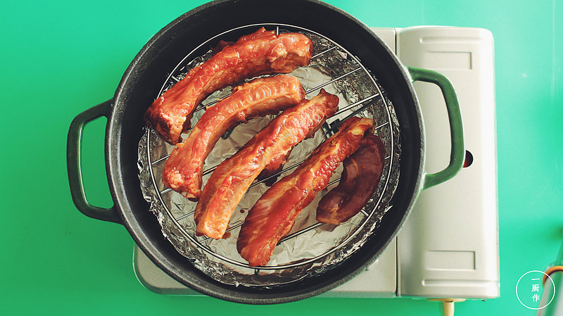 Simple Version of Roasted Ribs with Enamel Pot by Yichu - Roasted Ribs Step by Step