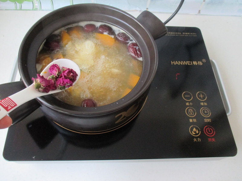 Steps to Cook Lily and Lotus Seed Stewed Pumpkin