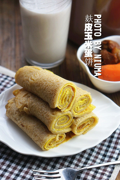 Corn and Bran Egg Rolls