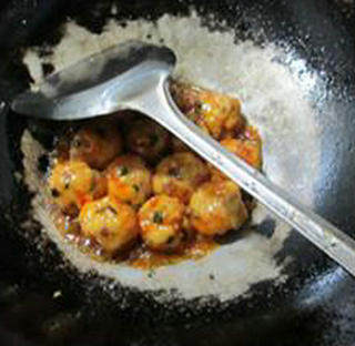 Steps to Make Thai Sweet and Spicy Tofu Meatballs