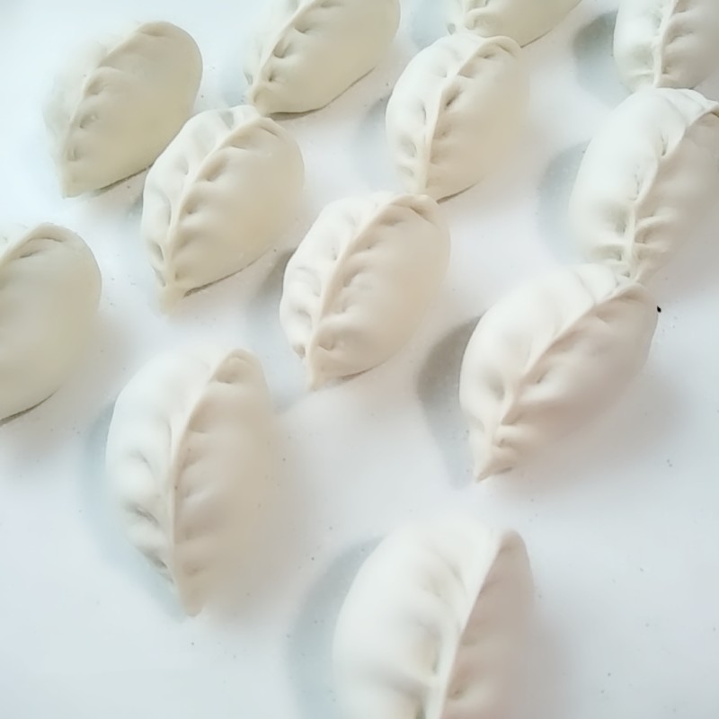 Pickled Vegetable Buns in Willow Leaf Shape