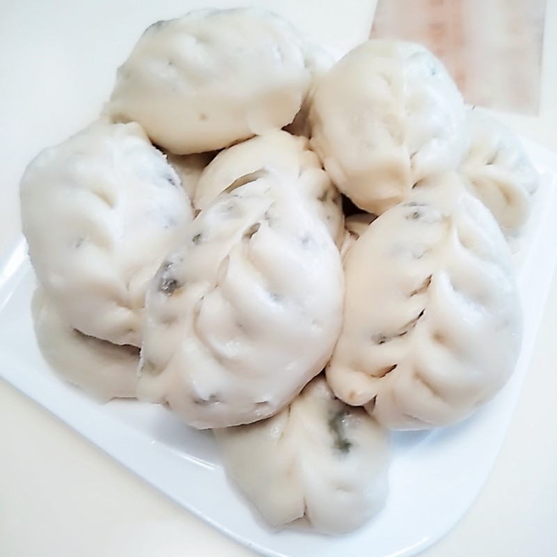 Pickled Vegetable Buns in Willow Leaf Shape