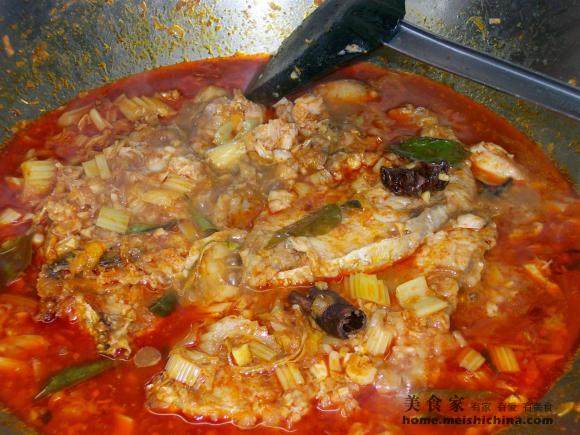 Home-style dishes@@Appetizing~~Sour and Spicy Fish Cubes cooking steps