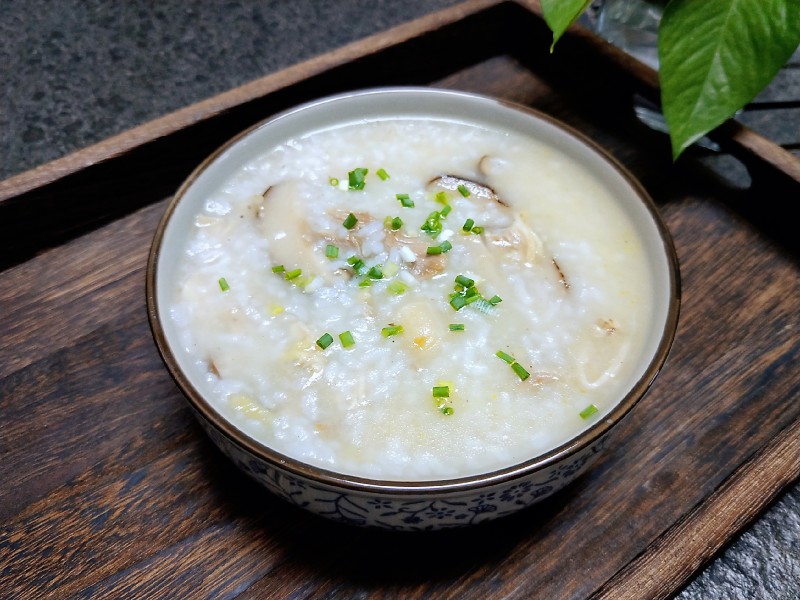 Shiitake Mushroom and Chicken Congee