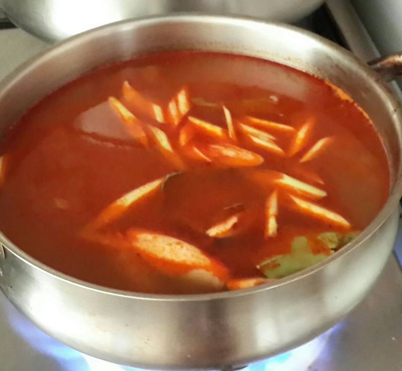 Steps to make Tom Yum Soup