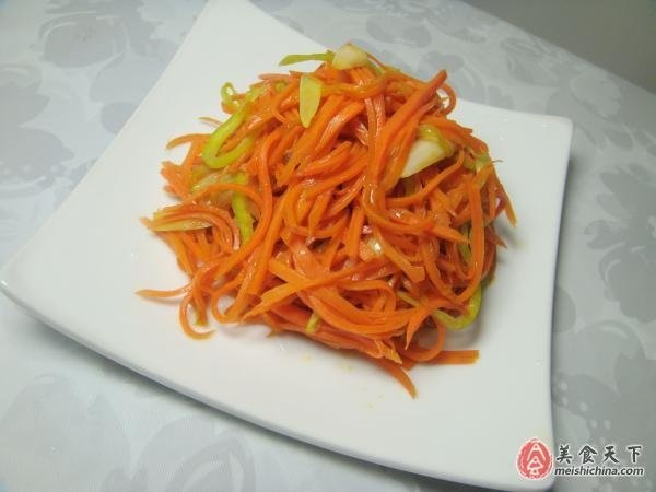 Quick and Easy Stir-Fry Recipe - Stir-Fried Carrot Strips