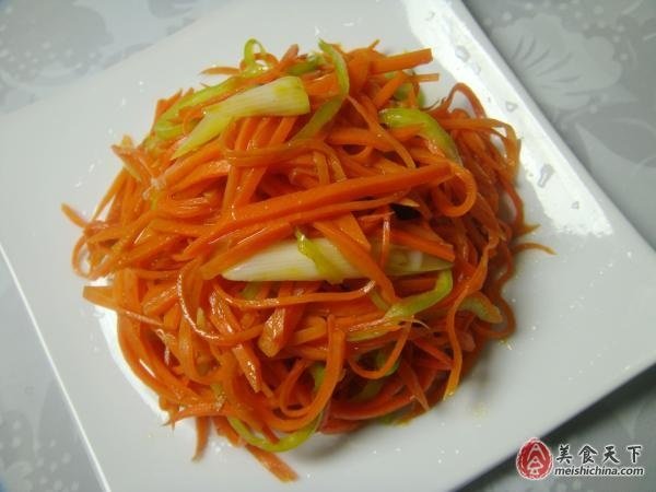 Quick and Easy Stir-Fry Recipe - Stir-Fried Carrot Strips